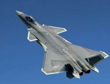 Κίνα: Το J-20 μπορεί να σπάσει το μονοπώλιο της Δύσης στην αγορά των μαχητικών αεροσκαφών